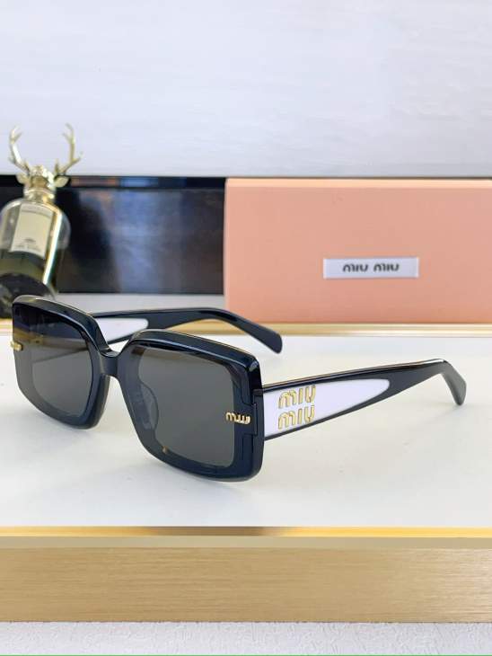 Picture of Miu Miu Sunglasses _SKUfw80050084fw